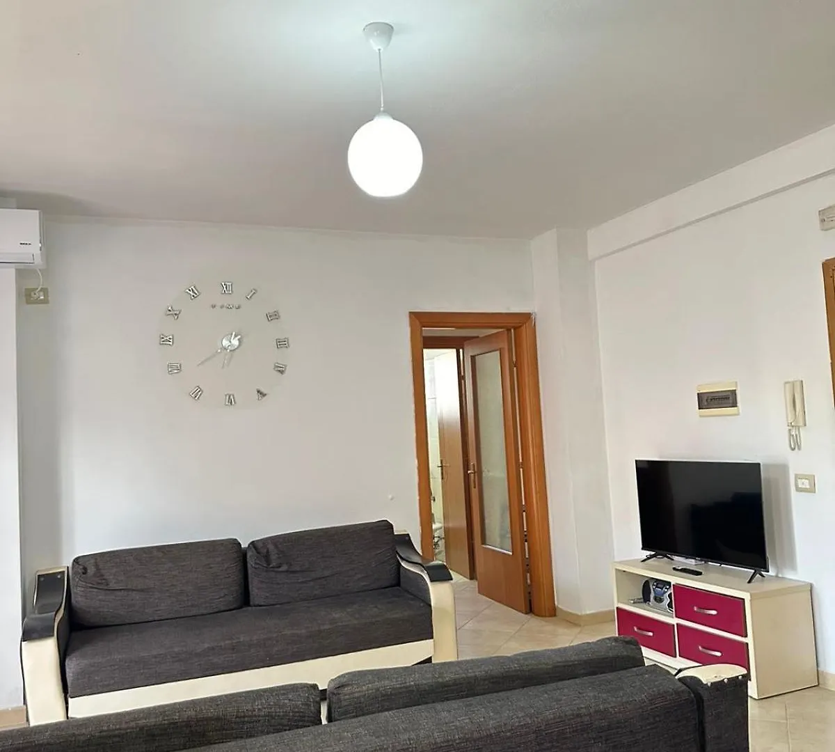 Haven Apartment Vlore Guest house